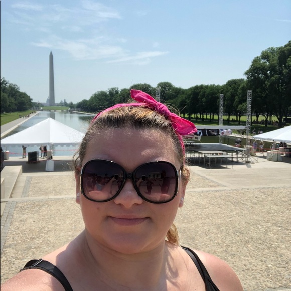 Meet your Posher, Ashley - Picture 1 of 1